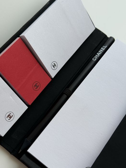 Notatnik chanel notes + ołówek