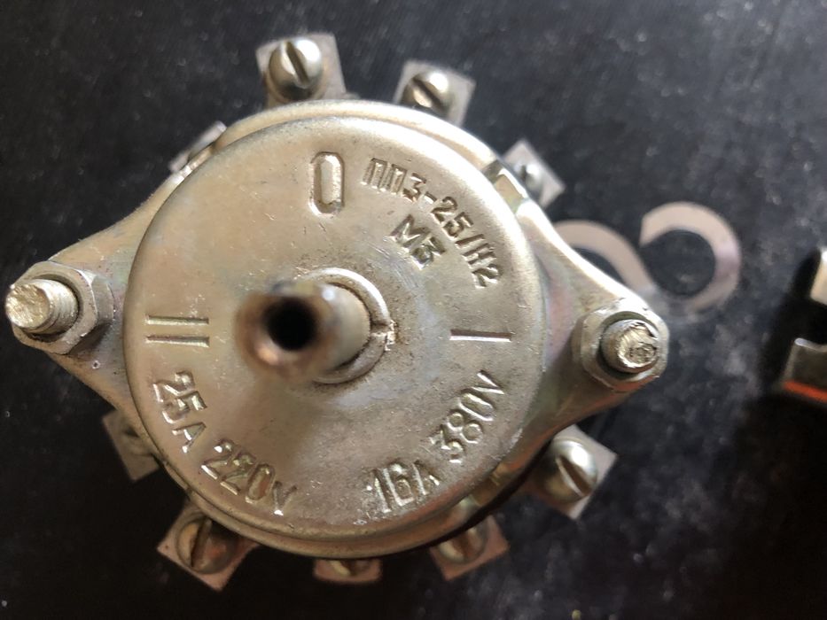 Продам пакетные переключатели