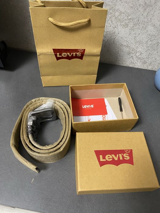 Чоловічий двосторонній шкіряний ремінь Levi’s / Двосторонній пасок Левіс
