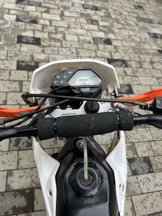 Продам Crdx200 2023 року