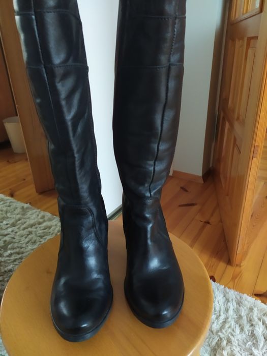 Skórzane kozaki rozmiar 36