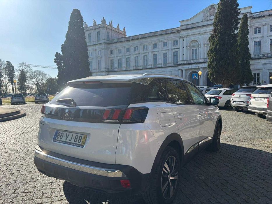 Peugeot 3008 Allure automático