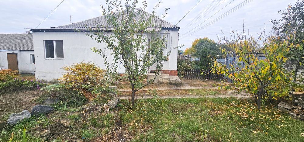 Впервые продам добротный дом в Введенке Чугуевский р-н все условия.L