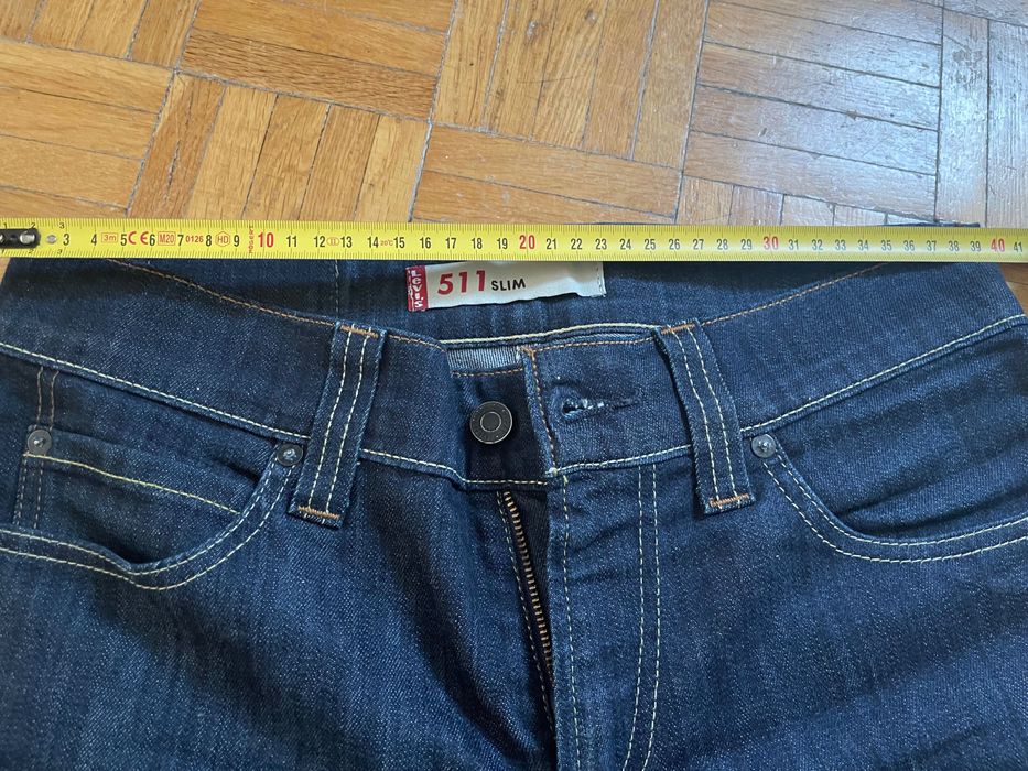 Spodnie Levi Strauss & Co granatowe