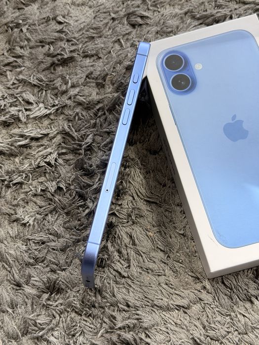 Apple iPhone 16 Plus 256gb Ultramarine