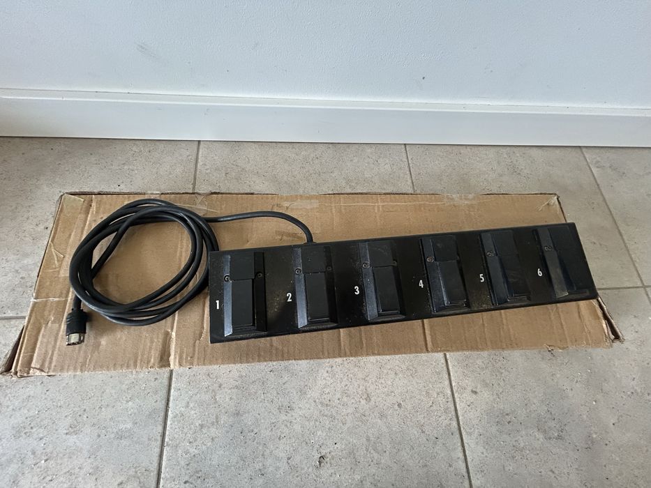 pedaleira ketron mas com ficha korg