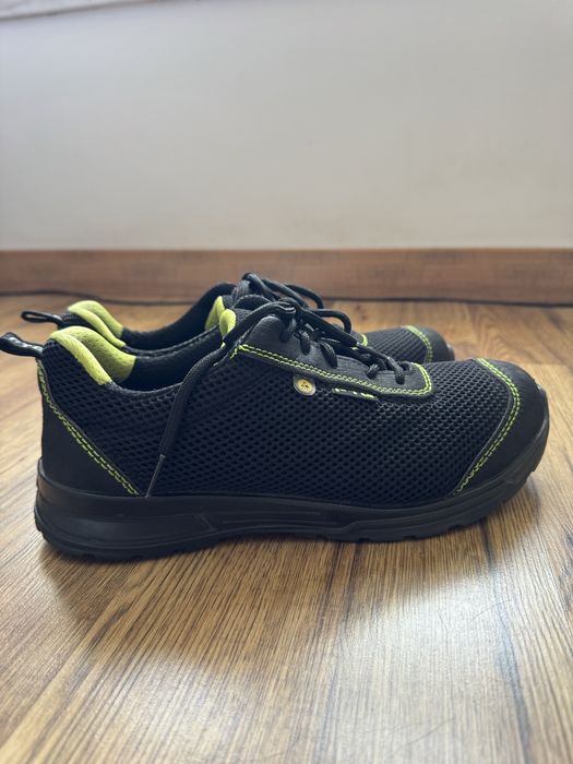 Sapatos de Segurança FTG Frisbee S1P ESD