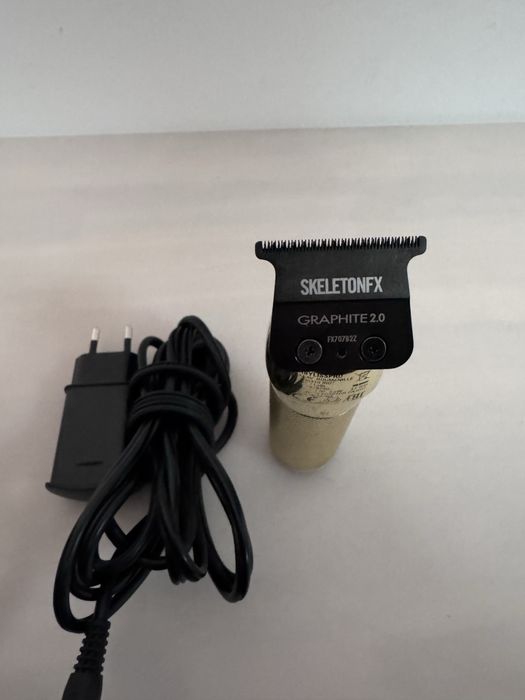 Trymmer Babyliss Skeleton