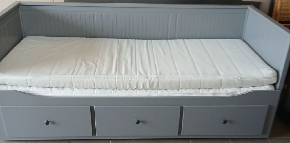 Łóżko rozsuwane ikea hemnes . Transport