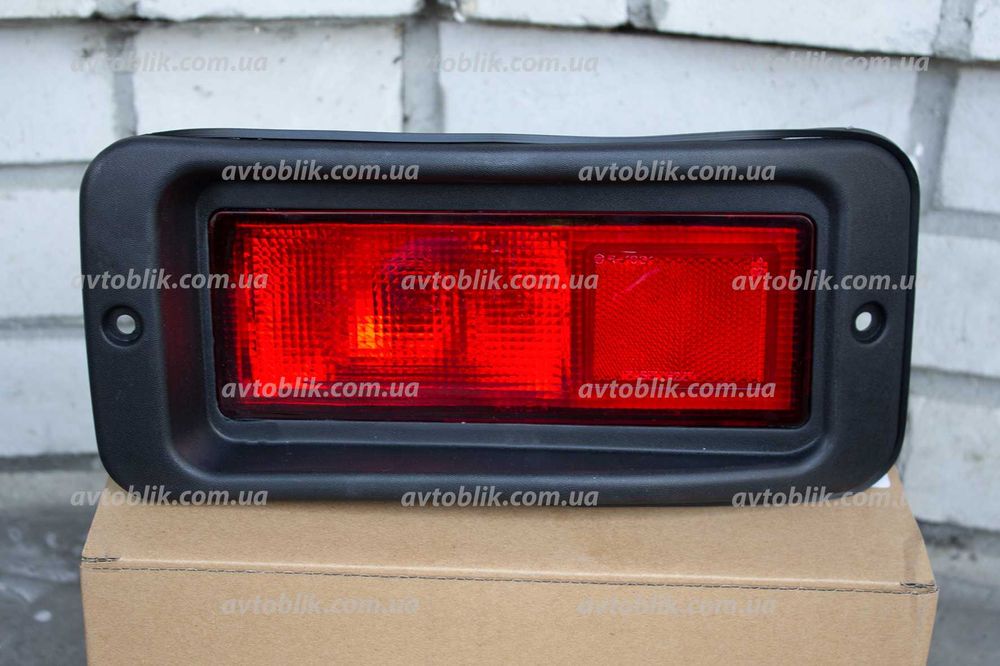 Задний фонарь в бампер Mitsubishi Outlander, Pajero, L200, Lancer