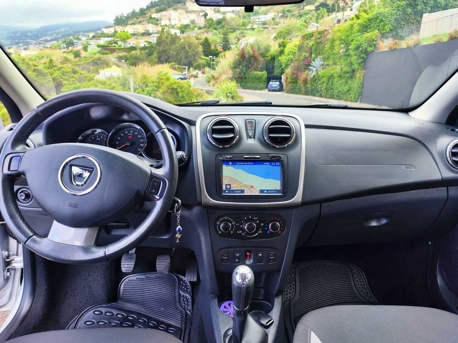 Dacia Sandero — fotografia 8