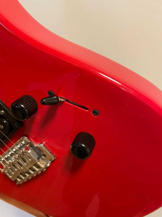 Yamaha RGХ 112, схема H-S-S Тайвань 2013, как новая