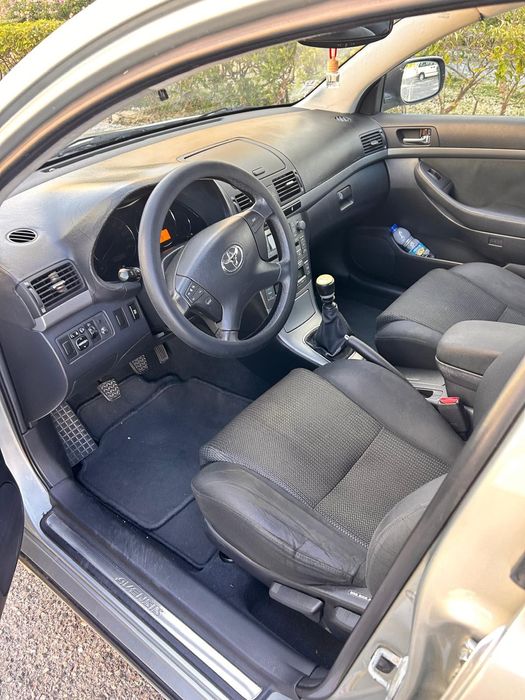 Toyota Avensis 2007 sedan 2.0 D4-D