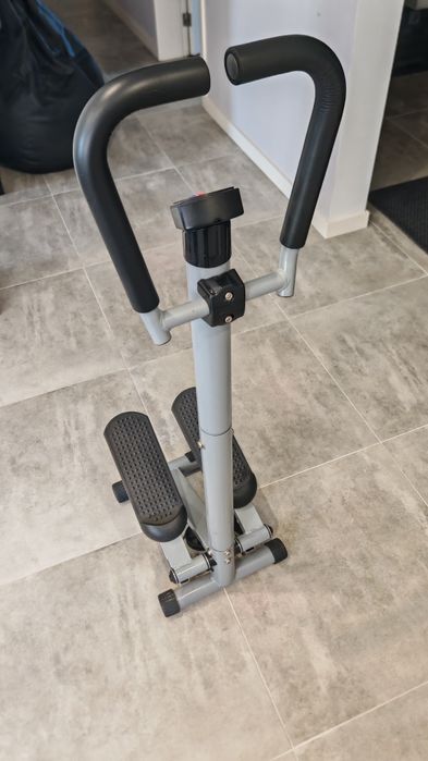Step com apoio de braços
