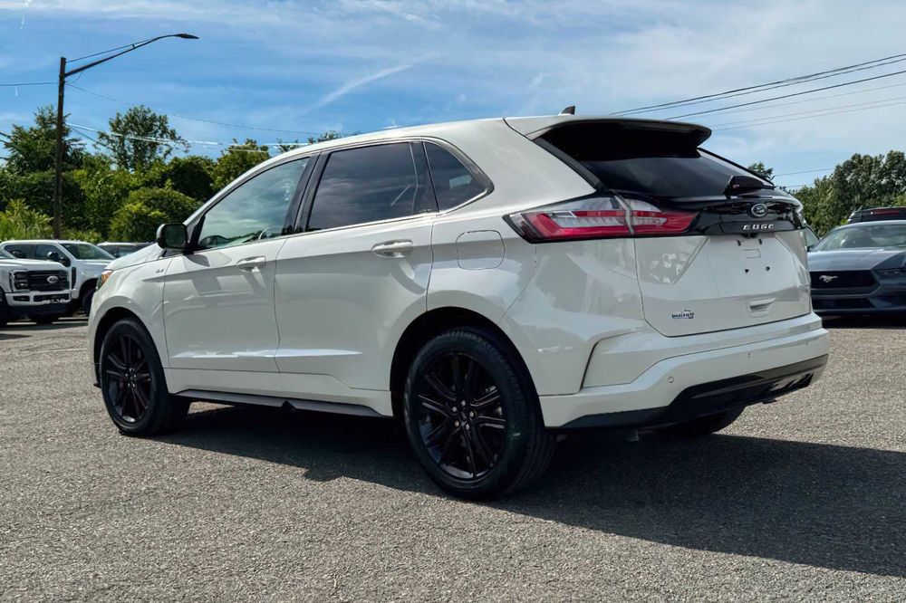Ford Edge ST-Line      2023