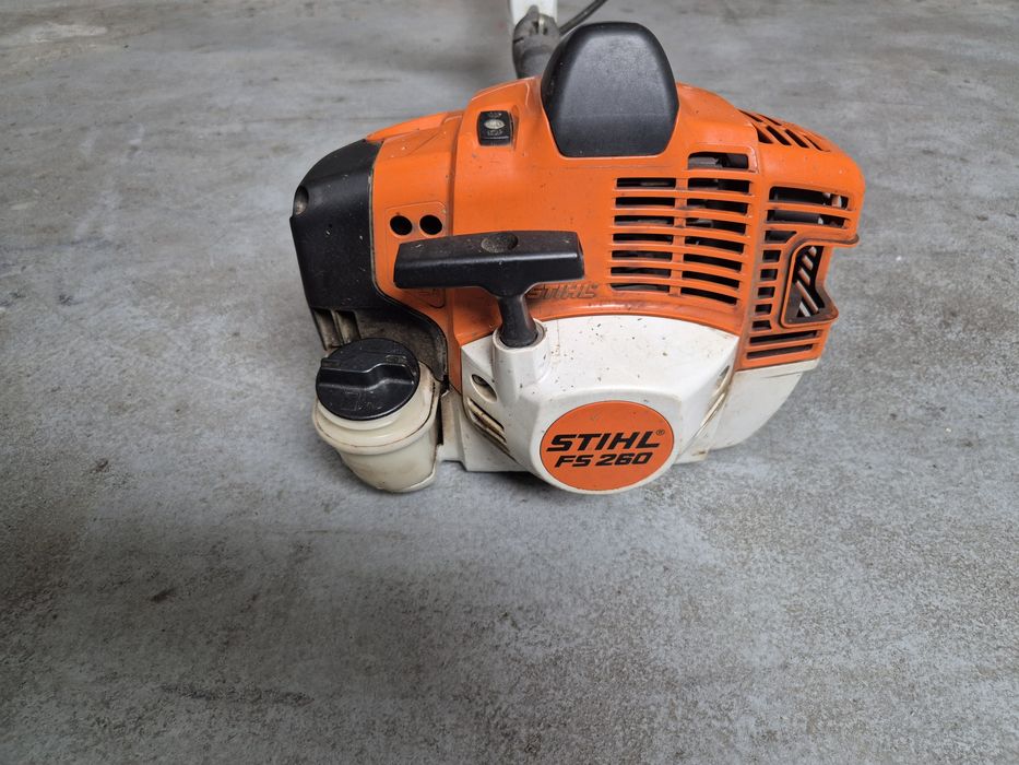 Kosa spalinowa, wykaszarka Stihl FS260