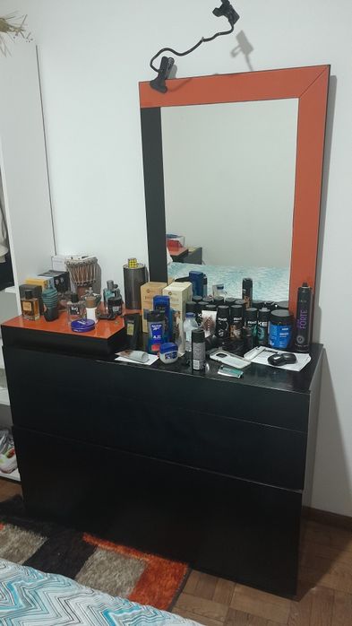 Quarto de casal em bom estado