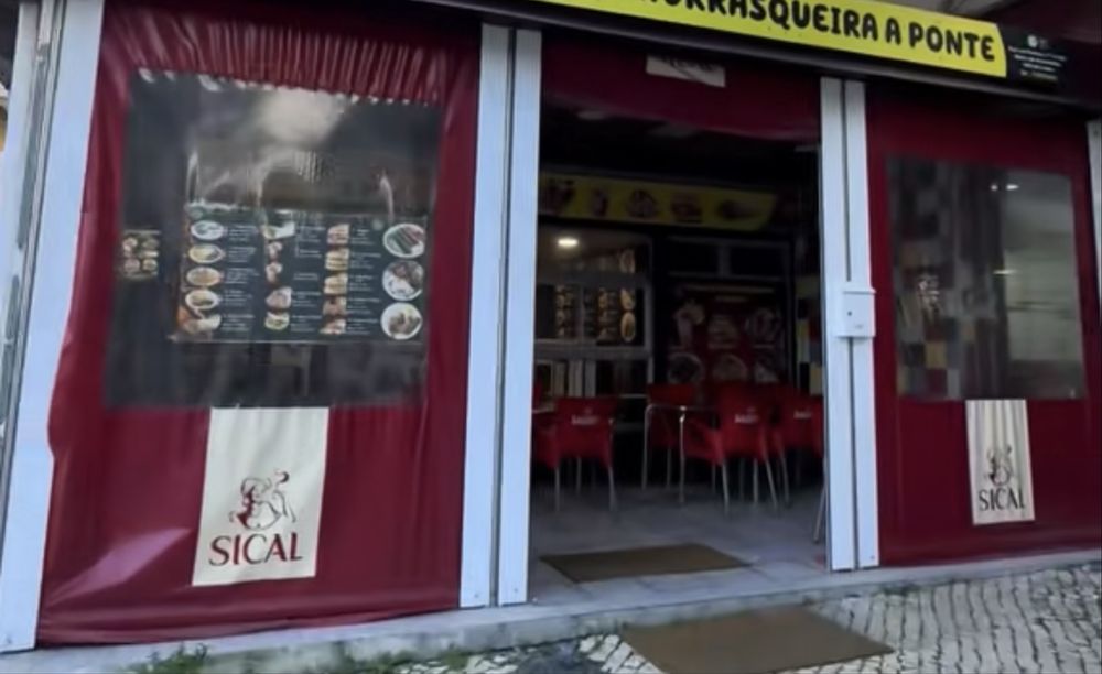 Restaurante de kebab e frango grelhado para transfers