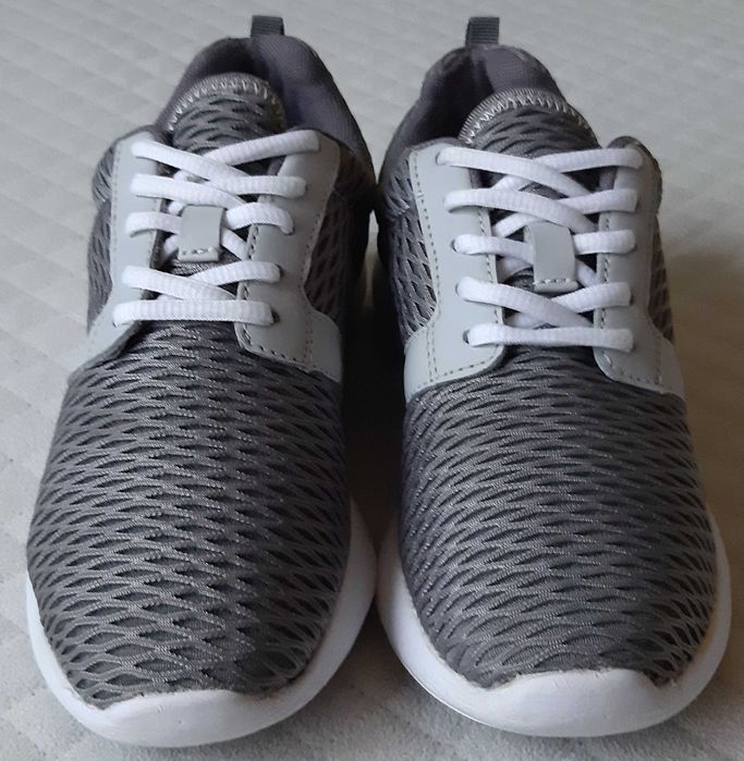 Szare sneakersy Lejon