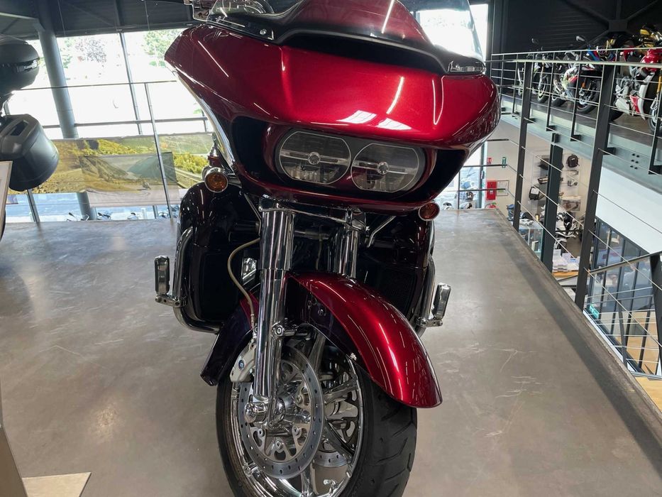 Road glide ultra CVO Full extras