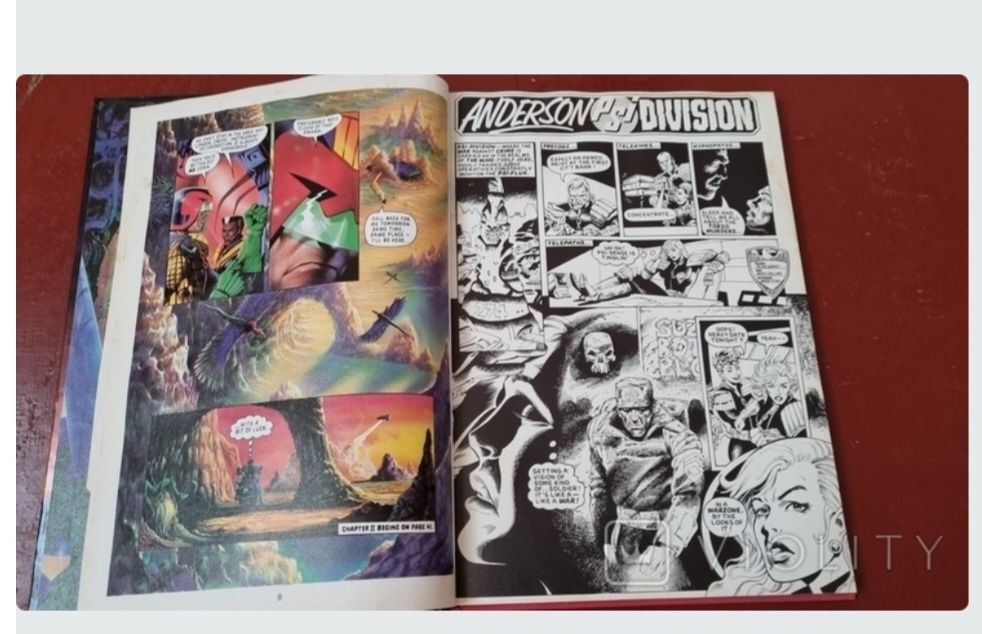 Комикс the strong arm of the law jodge dredd