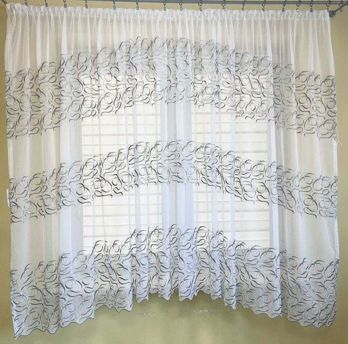 Firana gotowa 170x370 łuk haftowana