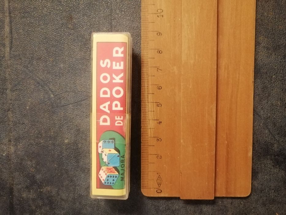 Caixa de dados da Majora's antiga.