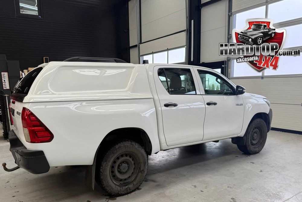 Zabudowa Paki TOYOTA HILUX 2015+ Bez szyb PEŁNE boki Hardtop Premium