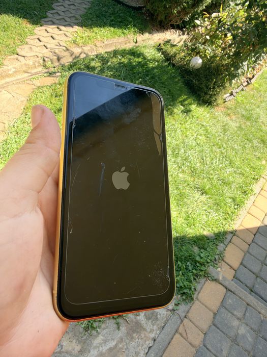CENA NIE PODLEGA NEGOCJACJI! Iphone 11 sprzedaje jako uszkodzonny