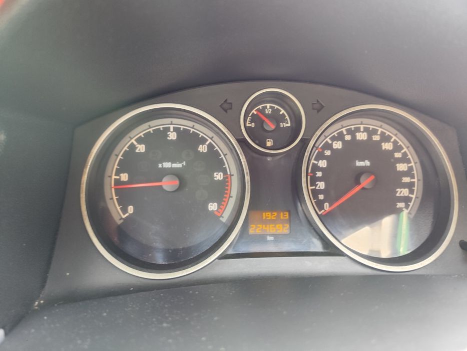 OPEL ASTRA H -1.3 cdti