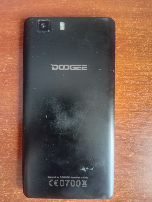 Doogee X5 - екран 5", 8ГБ+1ГБ, Android, 4G, гарний стан"