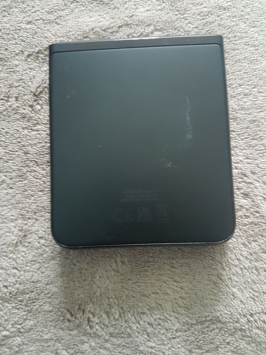 Samsung Galaxy Z Flip 3 5g