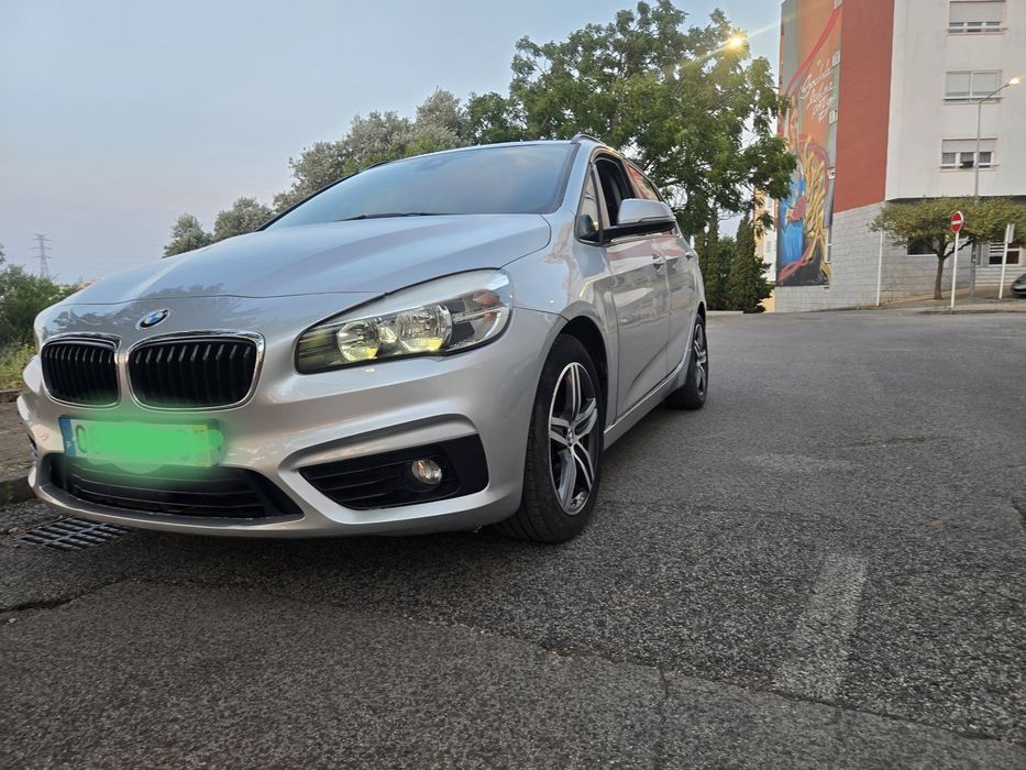 BMW 216 Active Tourer d Line Sport