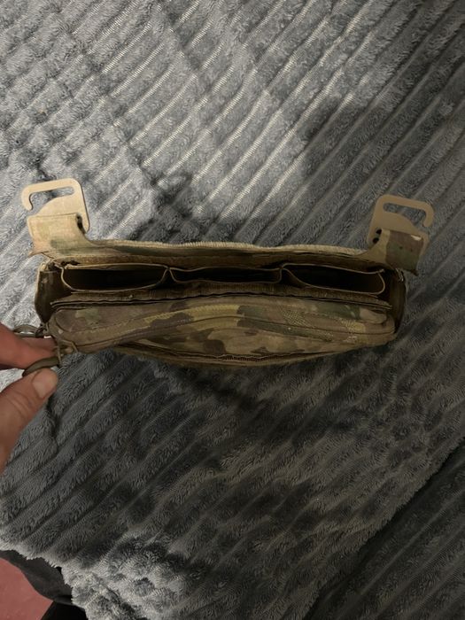 Передня панель на плитоноску