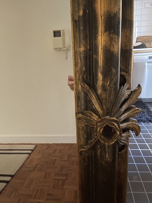 Espelho de grandes dimensões