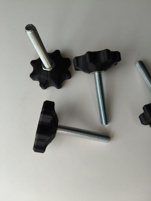 Śruba thrustmaster