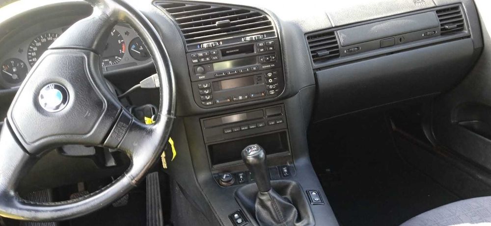BMW E 36 Mpakiet rok 1997,cena 13600