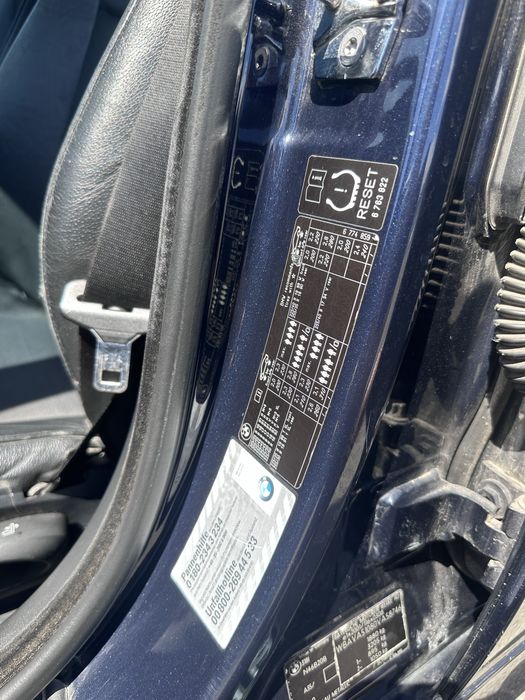 Продам автомобіль бмв е90