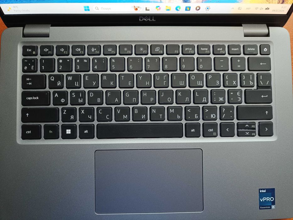 Ноутбук Dell Latitude 5440 / 14" / Intel i5-1335U / 16GB / SSD 512 Gb