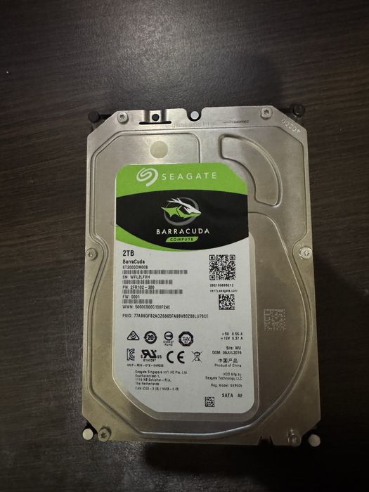 Жесткий диск Seagate Barracuda 2TB 7200RPM SATA