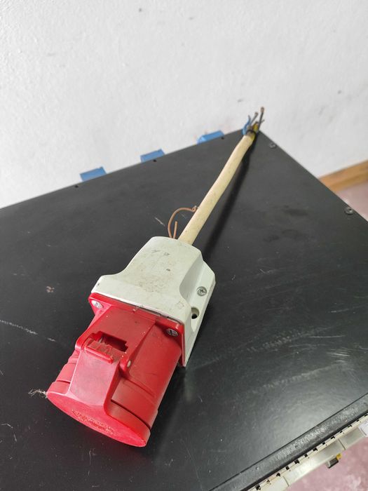 Distribuidor de potência - Quadro elétrico