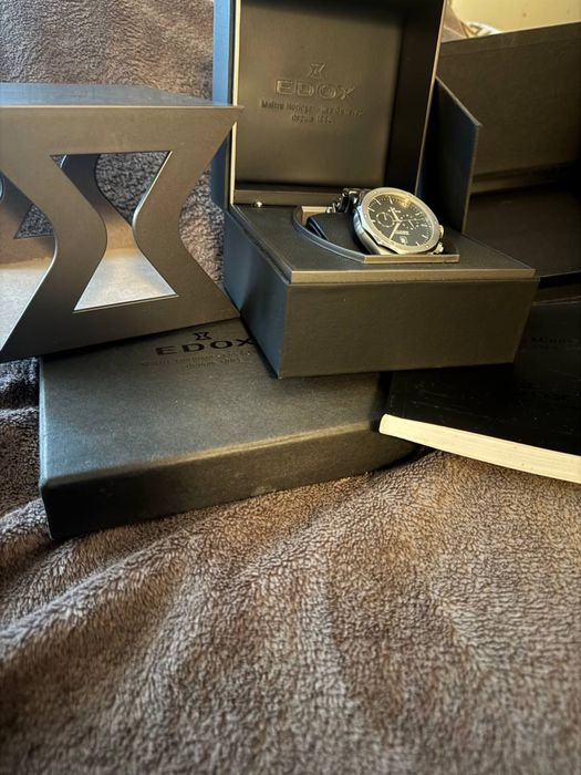 Часы кварцевые EDOX Delfin 10110 3M NIN полный комплект