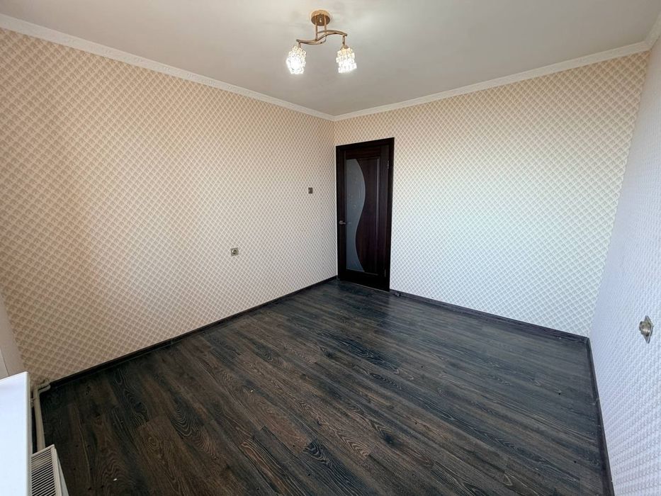 Продам 2кк в селе Надбугское