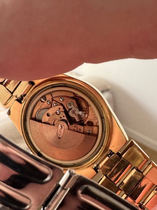 Omega genéve  watch