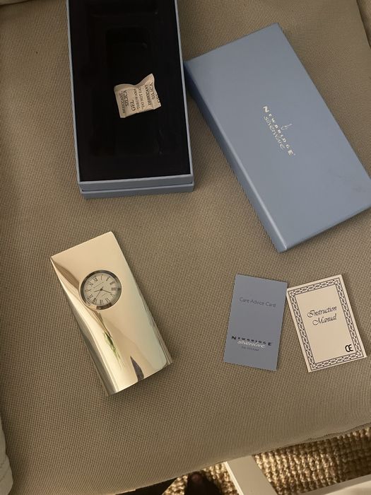 Zegarek zegar stojący biurkowy Newbridge Silverware