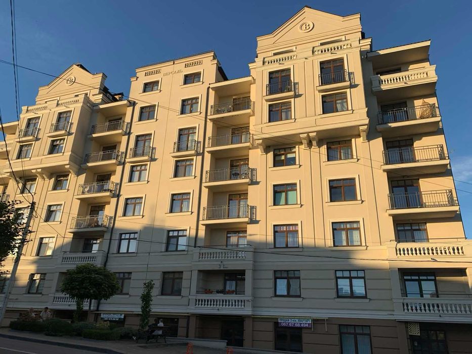 Продаж 1-кімнатної квартири у м. Трускавець, ЖК “Версаль”. 
Є відео.