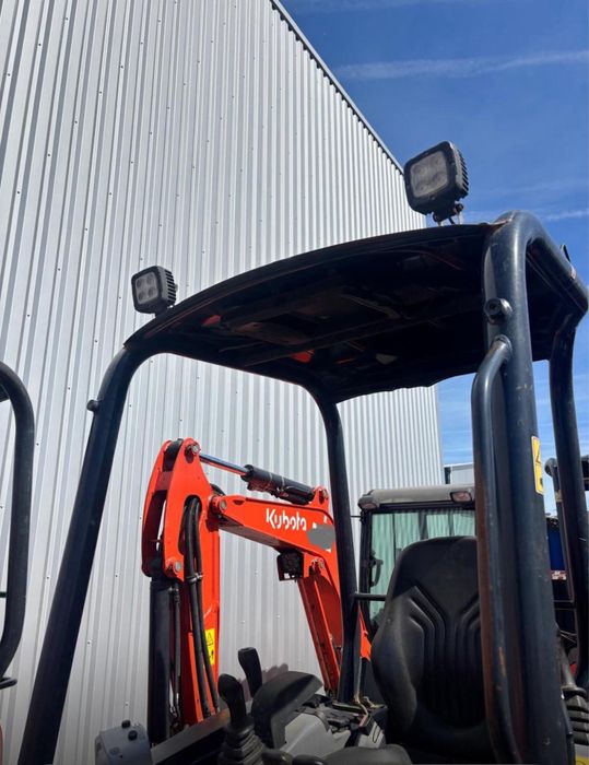 Mini giratoria  Kubota U 27