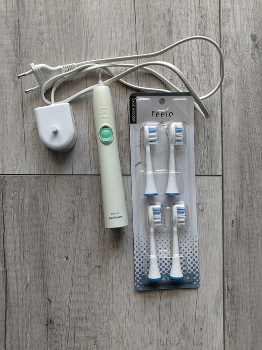 Szczoteczka soniczna Philips Sonicare EasyClean HX6530