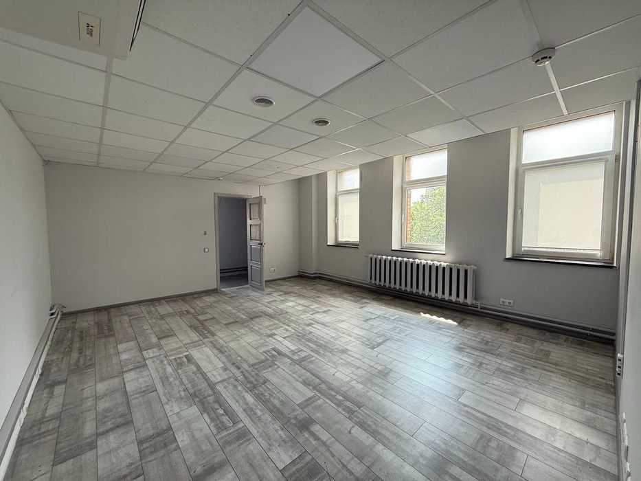 бул.Лесі Українки Офіс 420м Open Space.Метро Печерська.БЕЗ%