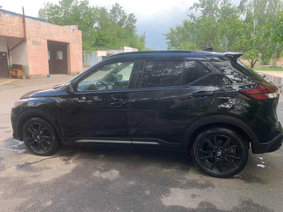 Продам Nissan Kicks 2022